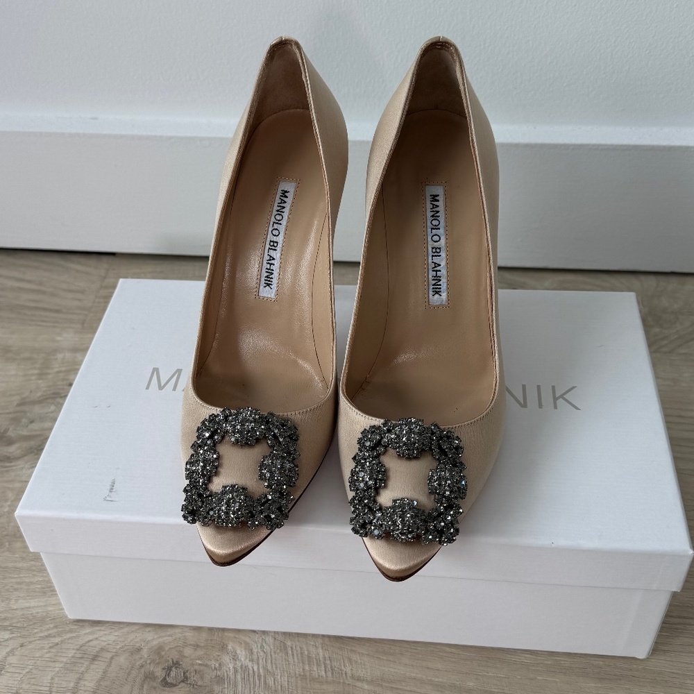 Manolo Blahnik Hangisi Champagne Satin Jewel Buckle Pumps 34.5